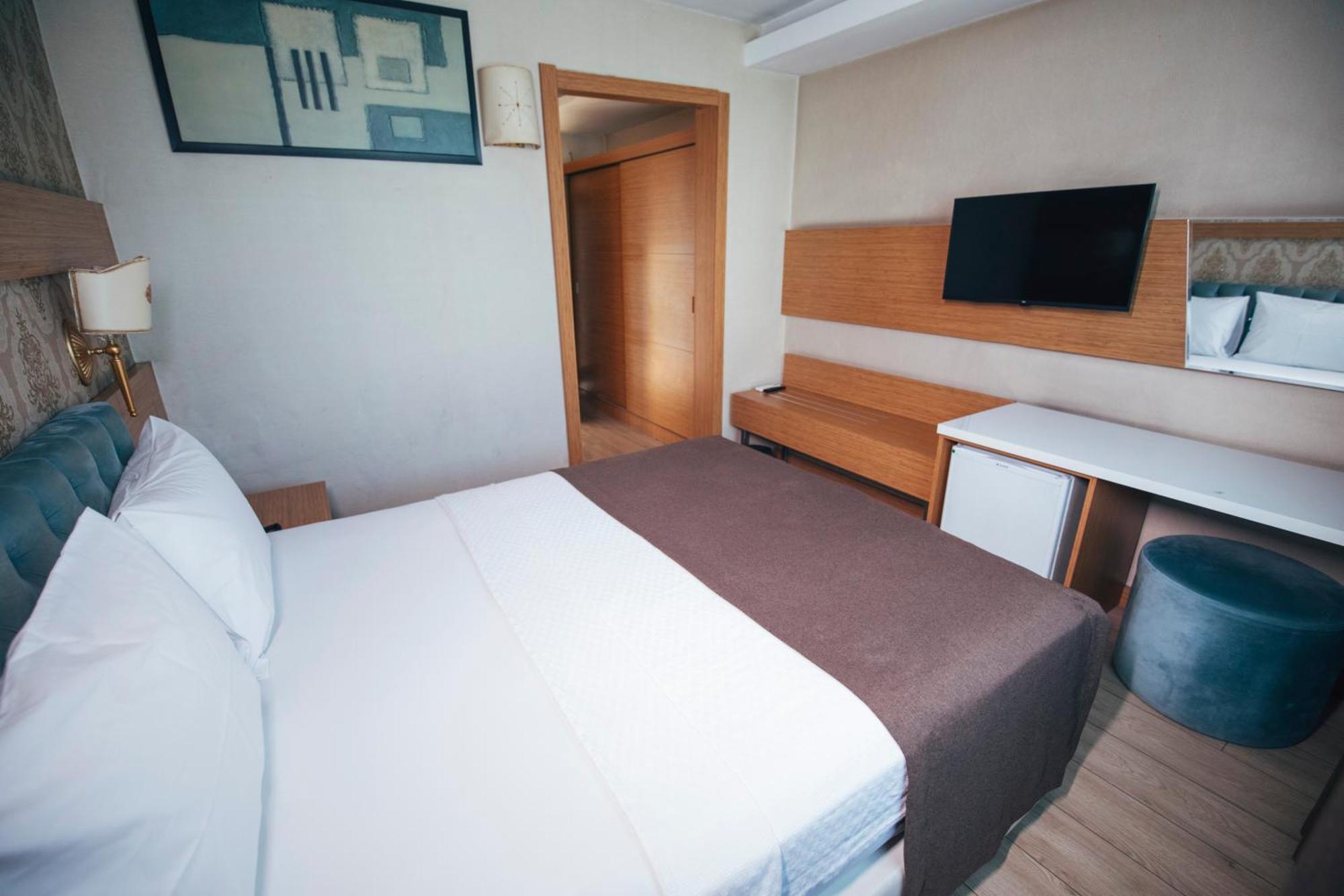 Royal Mersin Otel المظهر الخارجي الصورة
