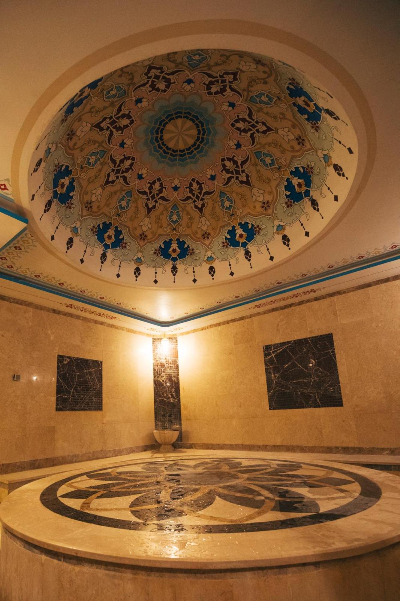Royal Mersin Otel المظهر الخارجي الصورة